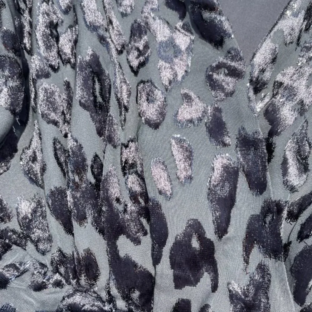 EXPRESS Metallic Leopard Wrap Front Bow Top Small - Picture 7 of 10